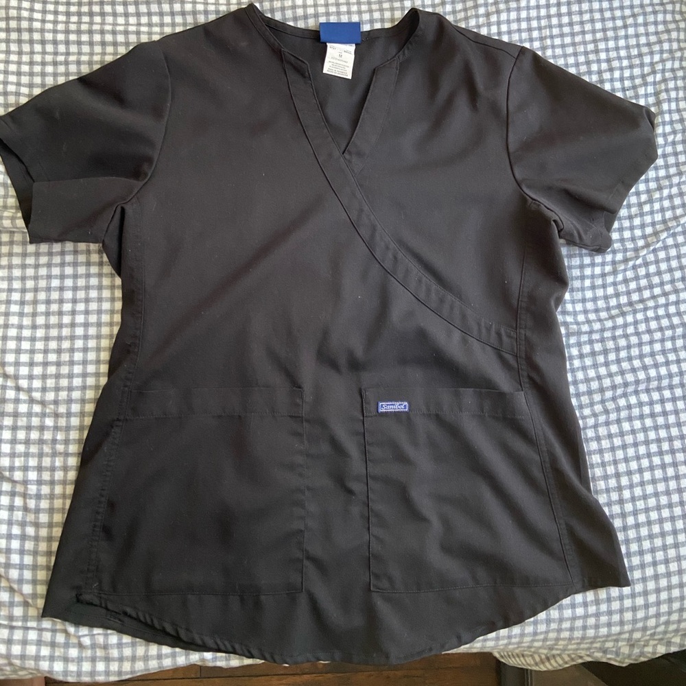 Scrub top